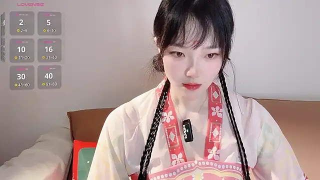 Snapshot of upoo7lt chatting on April 3, 2026, 2:29 am upoo7lt online show from April 3, 2026, 2:29 am