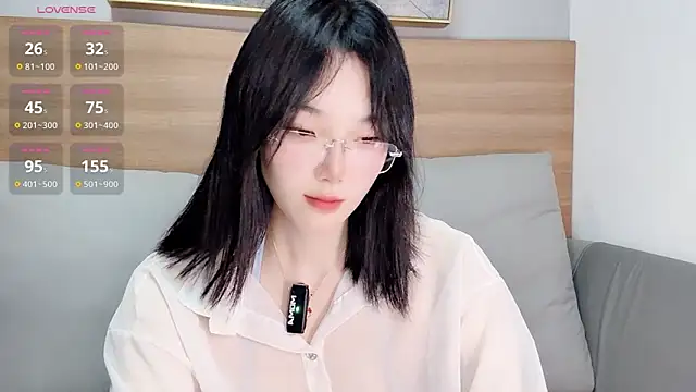 Snapshot of upoo7lt chatting on March 3, 2026, 2:51 am upoo7lt online show from March 3, 2026, 2:51 am