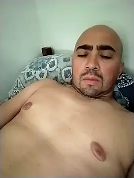 luxobike online show from November 26, 2025, 3:01 pm