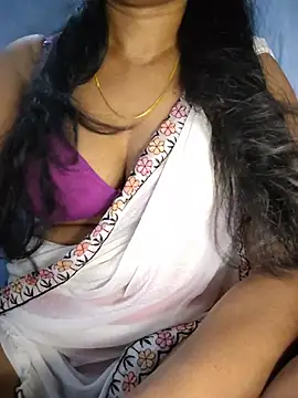Ezabelljohn online show from May 15, 2026, 11:30 am