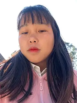 love pusy09 online show from November 29, 2025, 3:28 am