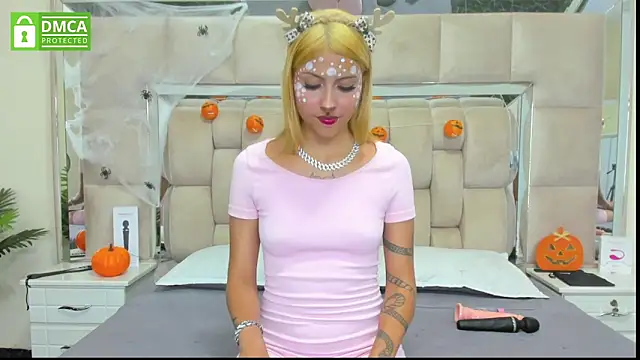 Snapshot of daniiela_beteche777 chatting on October 31, 2025, 8:27 pm daniiela beteche777 online show from October 31, 2025, 8:27 pm