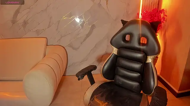 Snapshot of andrea_tasty_tf chatting on February 4, 2026, 1:17 pm andrea tasty tf online show from February 4, 2026, 1:17 pm