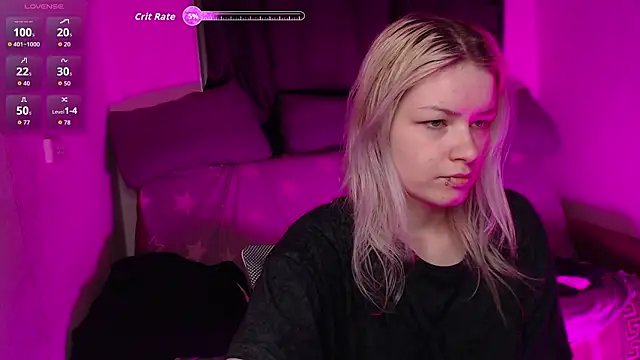 CherryNight6 online show from March 19, 2026, 9:04 pm