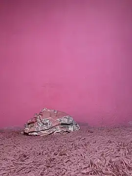 Gigi Scott  online show from March 21, 2026, 12:01 am