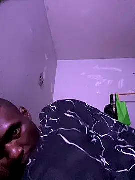 Snapshot of DiabloDicc74 chatting on October 30, 2025, 4:11 am DiabloDicc74 online show from October 30, 2025, 4:11 am