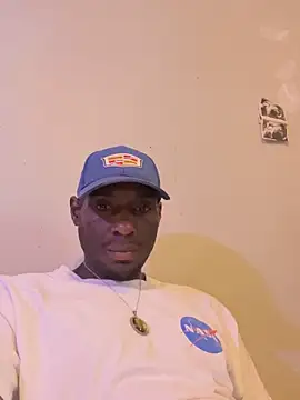 Snapshot of DiabloDicc74 chatting on October 25, 2025, 5:57 pm DiabloDicc74 online show from October 25, 2025, 5:57 pm