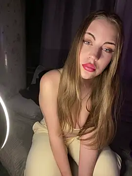 elliepixie online show from March 14, 2026, 5:13 am