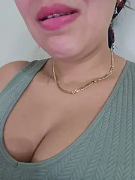 Sexy-girl online show from May 11, 2026, 4:04 pm