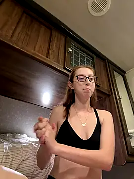 sweet-vixen online show from November 8, 2025, 6:39 am