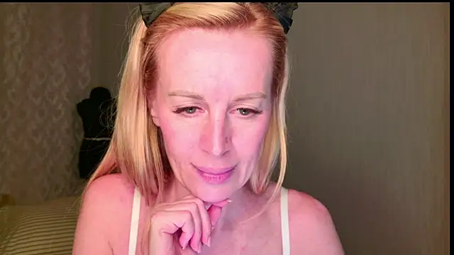 Kess-Edison online show from November 2, 2025, 7:30 pm