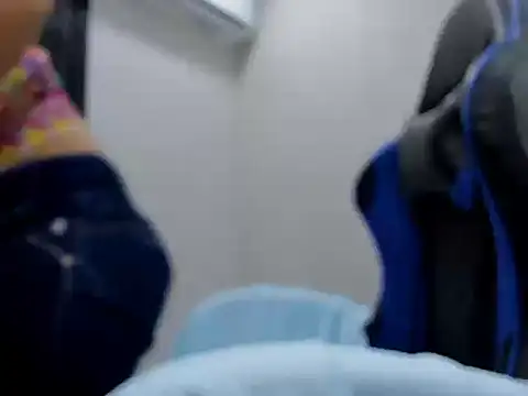 agata18  online show from January 10, 2026, 12:33 pm