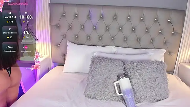 Snapshot of Anasha21 chatting on March 26, 2026, 4:33 am Anasha21 online show from March 26, 2026, 4:33 am