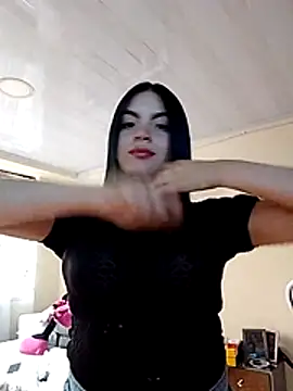 Nuvi jonhs online show from November 4, 2025, 9:51 pm