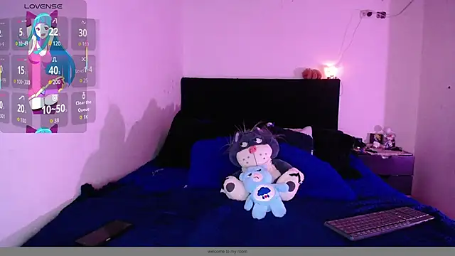 SharonSalazar online show from October 30, 2025, 2:43 am