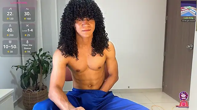 Snapshot of Ethan_troya chatting on January 12, 2026, 2:29 am Ethan troya online show from January 12, 2026, 2:29 am