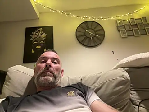 Snapshot of plymouthlad82 chatting on March 20, 2026, 12:22 am plymouthlad82 online show from March 20, 2026, 12:22 am