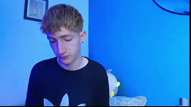 Erick Taylor3 online show from March 24, 2026, 8:42 pm