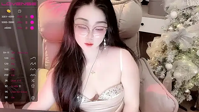 Monica-666888- online show from February 5, 2026, 4:25 pm