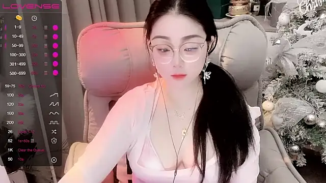 Monica-666888- online show from May 8, 2026, 6:23 pm