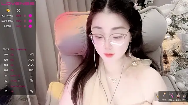 Monica-666888- online show from May 17, 2026, 4:45 am