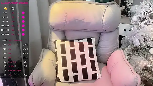 Monica-666888- online show from April 4, 2026, 7:04 am