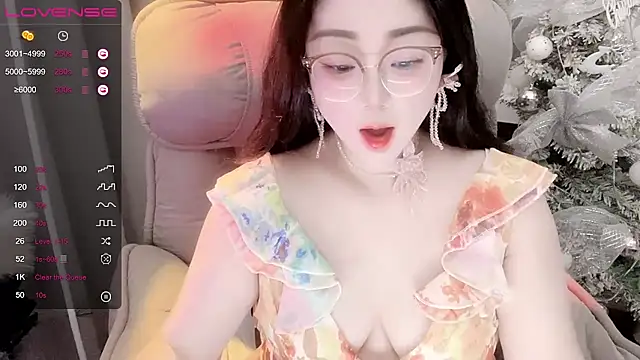 Monica-666888- online show from May 29, 2026, 4:35 pm