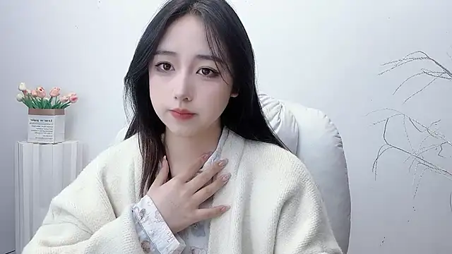 Snapshot of Love-hanzaizai718 chatting on October 28, 2025, 12:48 pm Love-hanzaizai718 online show from October 28, 2025, 12:48 pm