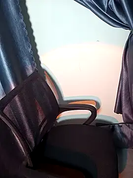 Cherry Le02 online show from March 20, 2026, 3:51 am