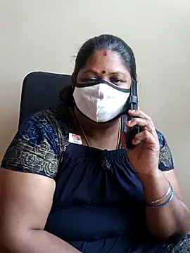 sreemamitha9 online show from November 1, 2025, 6:08 am