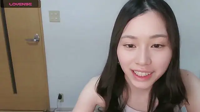 Snapshot of rinrincom chatting on November 3, 2025, 9:24 am rinrincom online show from November 3, 2025, 9:24 am