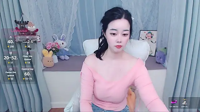 Xiaodie-baby online show from May 26, 2026, 3:04 am