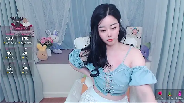 Xiaodie-baby online show from May 29, 2026, 1:06 pm