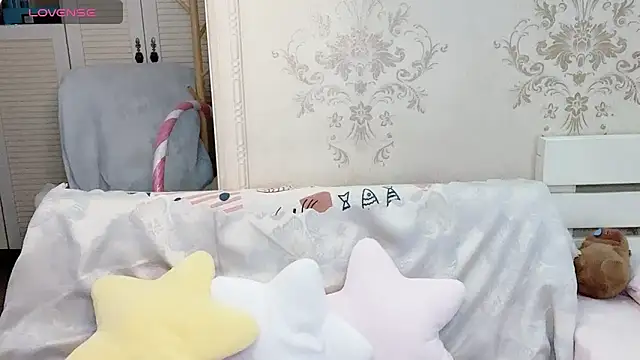 Snapshot of anna-888- chatting on February 15, 2026, 6:58 am anna-888- online show from February 15, 2026, 6:58 am