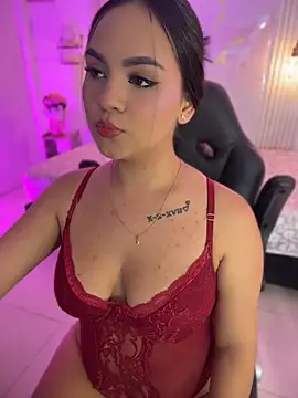 amber white15 online show from July 18, 2026, 5:49 am