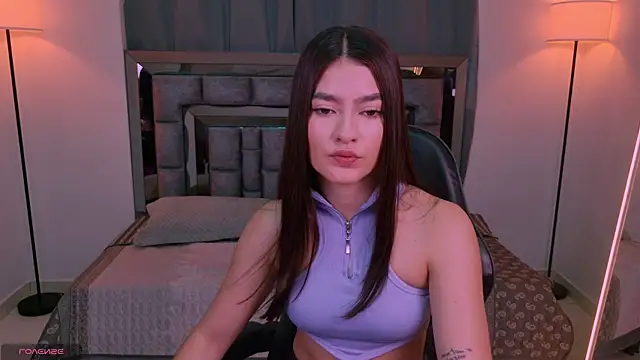 Snapshot of Bella_Clark2 chatting on May 29, 2026, 8:37 pm Bella Clark2 online show from May 29, 2026, 8:37 pm