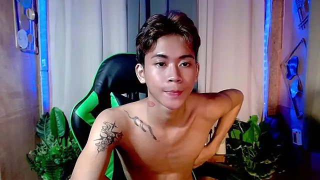 AsianCuteGuy21 online show from November 14, 2025, 3:48 pm