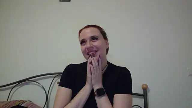 Latexaddictx  online show from November 9, 2025, 1:15 pm