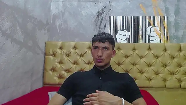 SavageLover  online show from December 20, 2025, 5:43 am