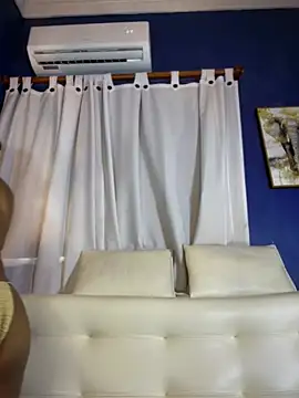 Snapshot of GiselleVice chatting on February 23, 2026, 1:33 pm GiselleVice online show from February 23, 2026, 1:33 pm