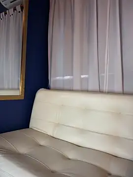 Snapshot of GiselleVice chatting on December 21, 2025, 7:48 pm GiselleVice online show from December 21, 2025, 7:48 pm