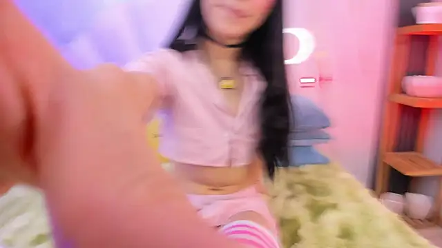 Snapshot of Damiian20_ chatting on April 15, 2026, 12:53 pm Damiian20 online show from April 15, 2026, 12:53 pm