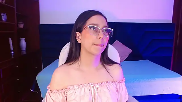 Snapshot of LexyBlaze_ chatting on May 26, 2026, 11:08 am LexyBlaze online show from May 26, 2026, 11:08 am