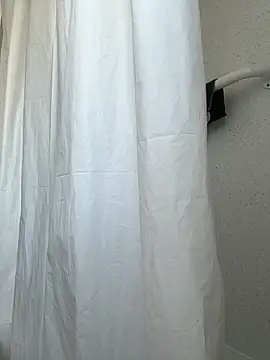 Snapshot of BubblesLovexox chatting on March 5, 2026, 1:30 pm BubblesLovexox online show from March 5, 2026, 1:30 pm