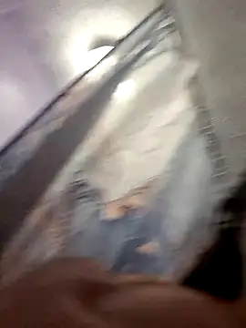 BubblesLovexox online show from November 22, 2025, 11:25 pm