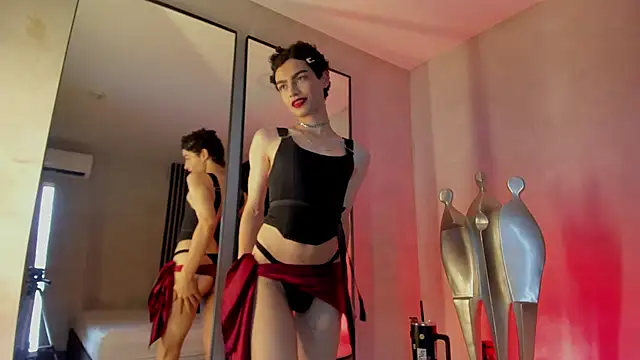 Val Guerra online show from October 31, 2025, 3:03 am