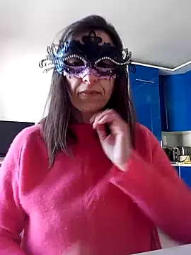 Snapshot of MissMonella85 chatting on April 3, 2026, 12:44 pm MissMonella85 online show from April 3, 2026, 12:44 pm