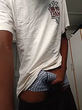 Fuckerblac online show from May 23, 2026, 7:18 am