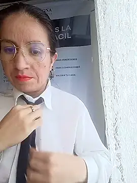 Valentina--1 online show from January 12, 2026, 12:23 pm