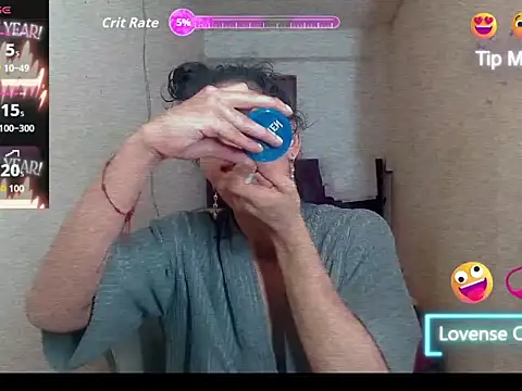 Snapshot of goddes_alissa chatting on October 24, 2025, 5:34 pm goddes alissa online show from October 24, 2025, 5:34 pm